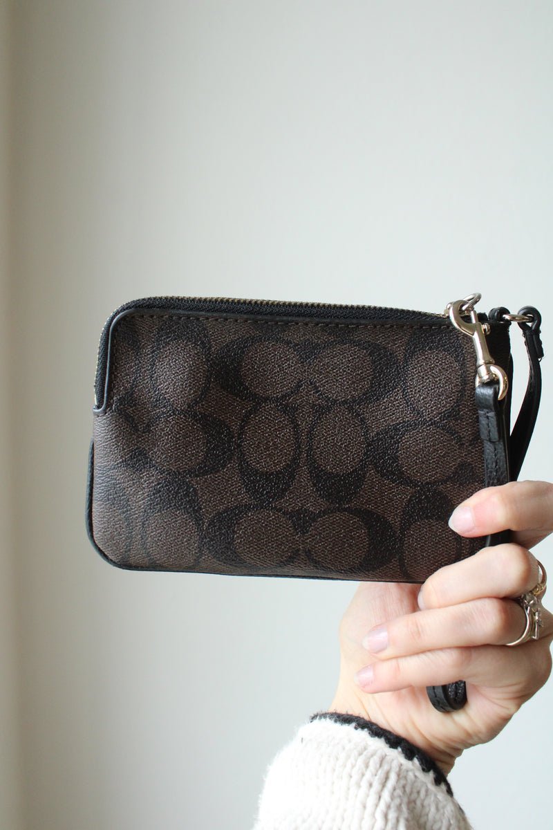 Coach Corner Zip Signature Canvas Brown/Black Wristlet – Jubilee