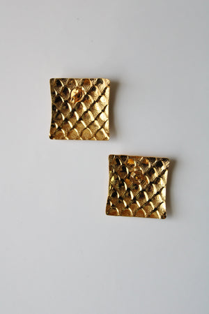 Vintage Gold Square Metal Scale Pattern Earrings