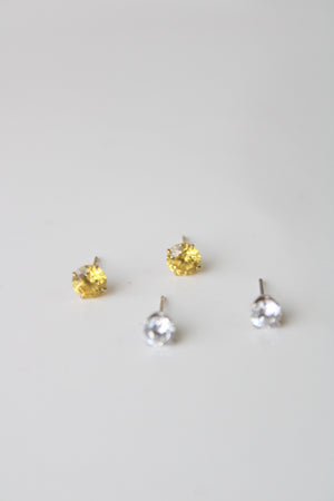 14K Gold Yellow & Clear Stone Stud Earring Pair
