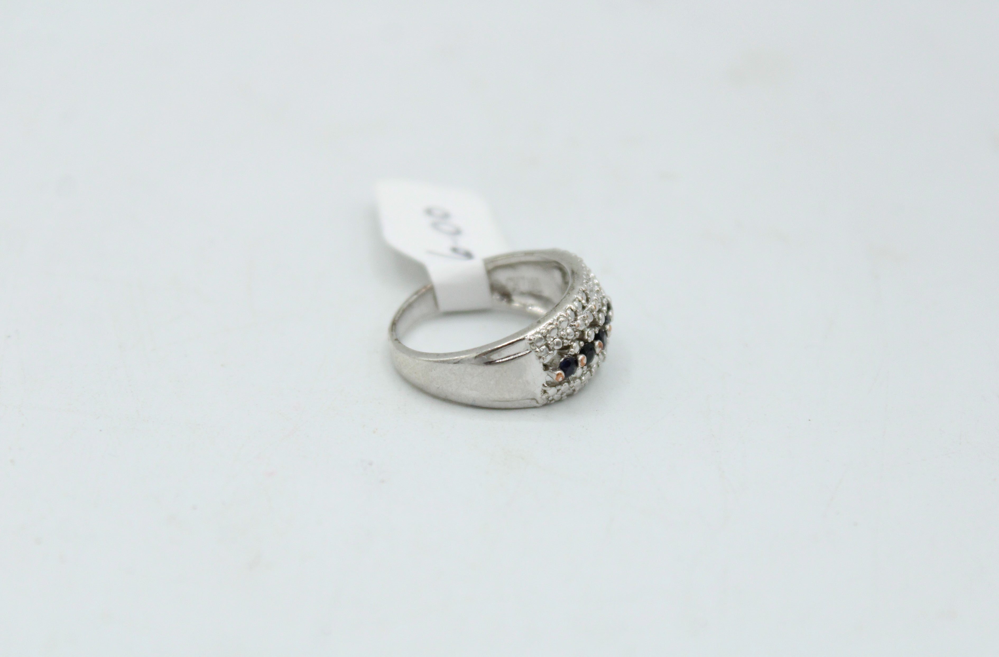 Black & Clear Stone Ring | Size 7