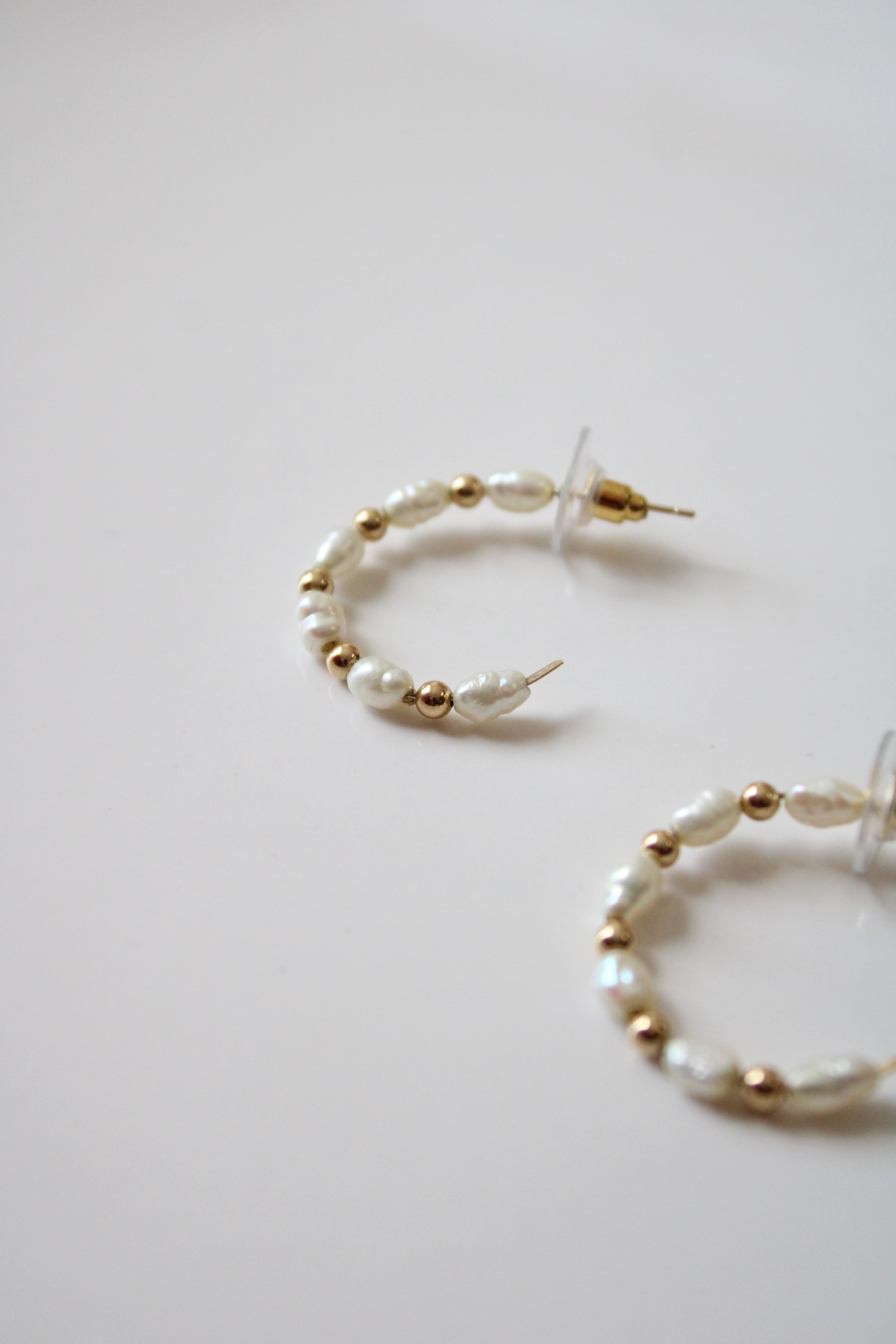 14K Pearl & Gold Hoop Earrings