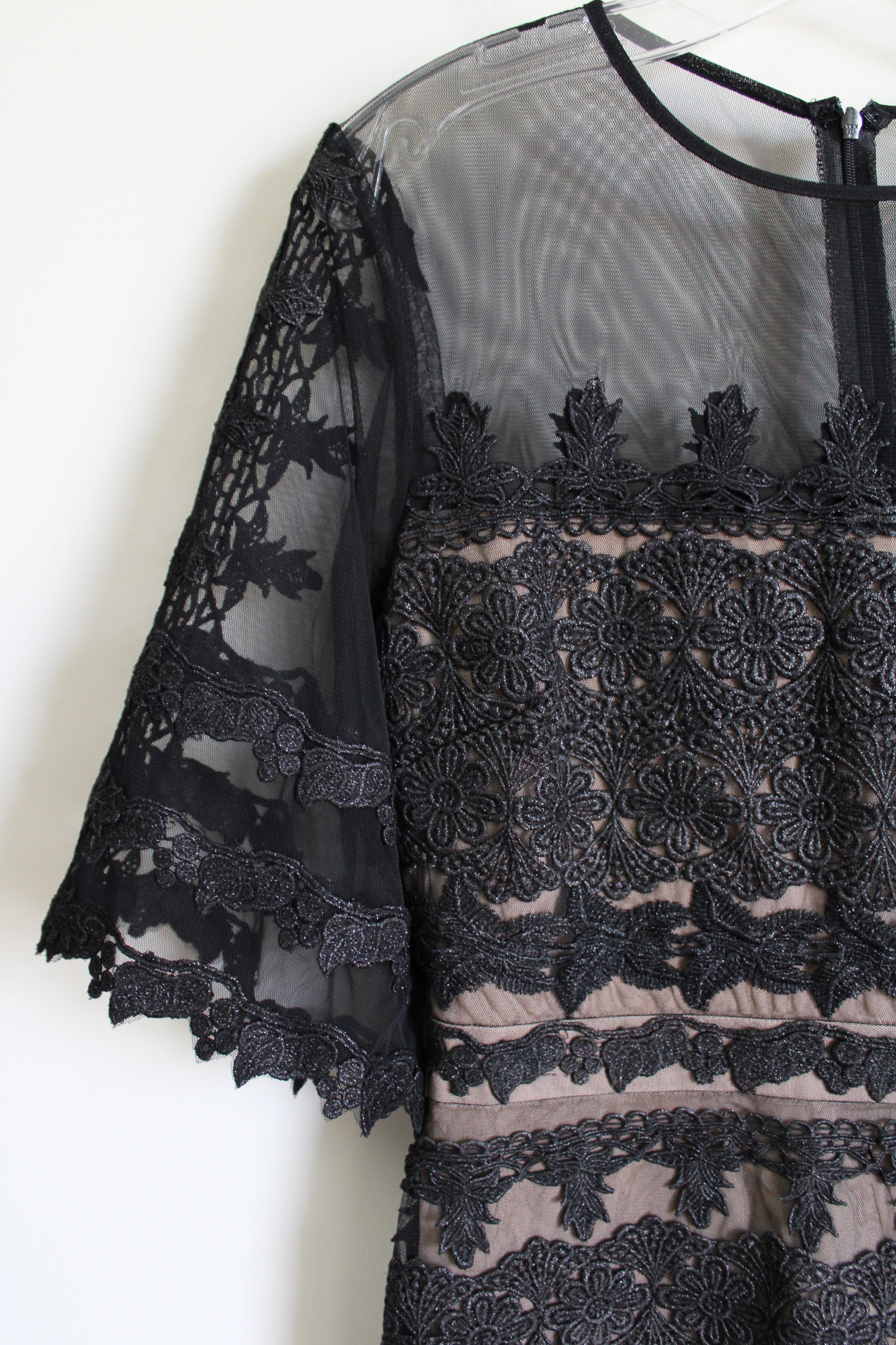 Nicole Miller Black Shimmer Lace Fitted Dress | 8