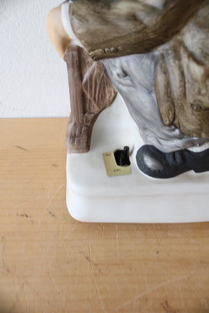 Vintage Waco Melody In Motion Jackpot Willie Ceramic Figurine