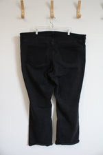 Old Navy Mid-Rise Bootcut Black Jeans | 24
