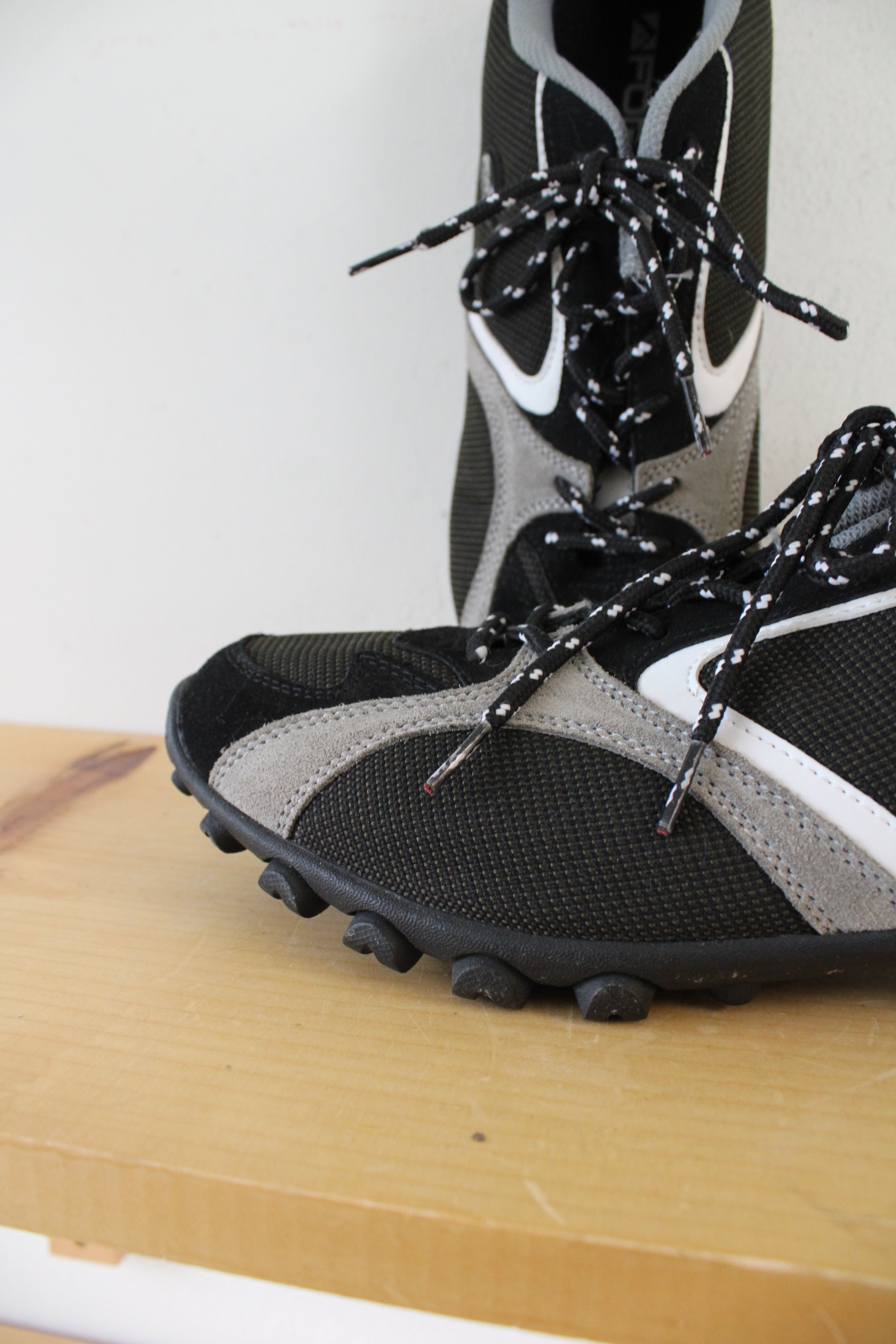 Forte A-08 Black & Gray Cycling Shoes | Size 13.5