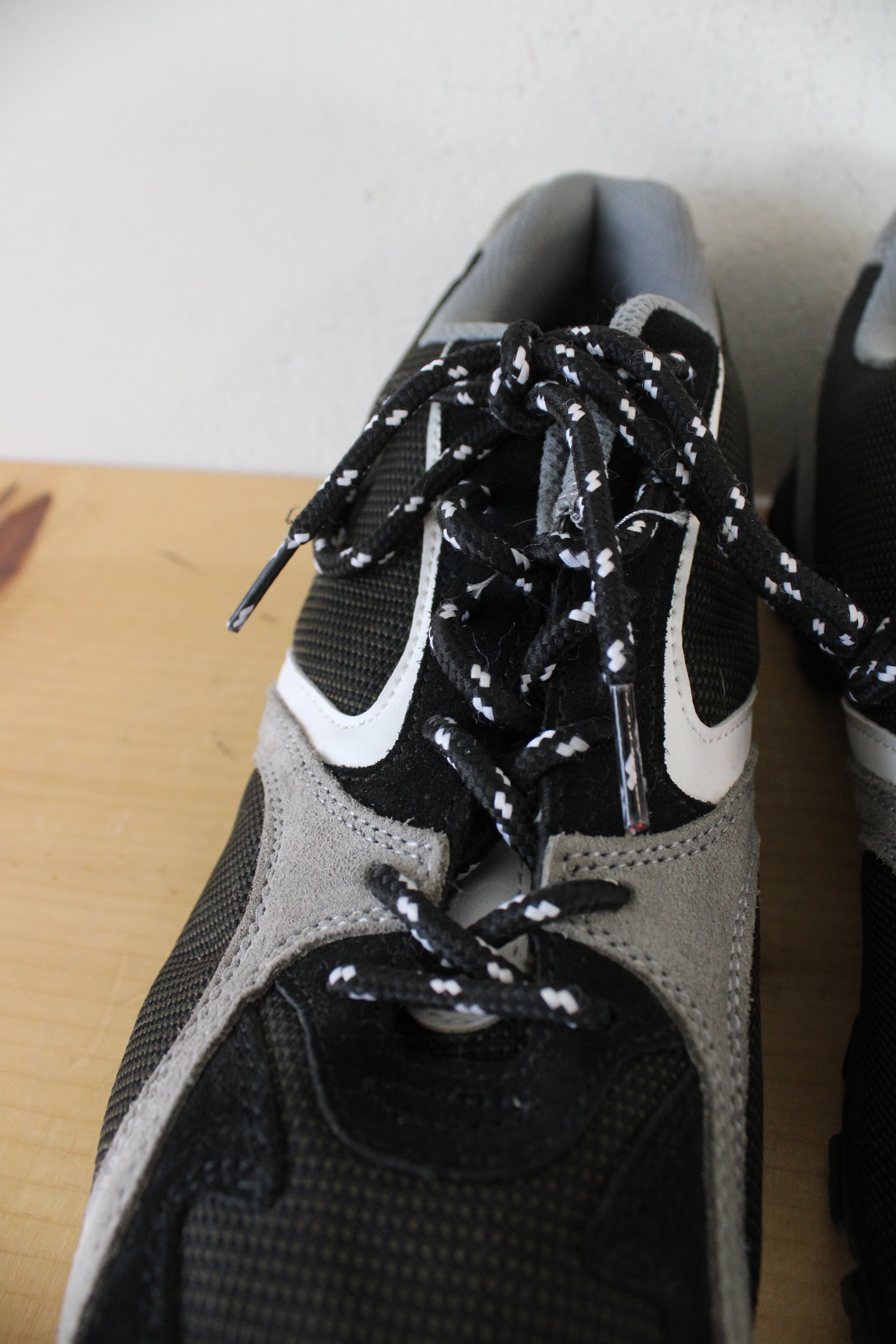 Forte A-08 Black & Gray Cycling Shoes | Size 13.5