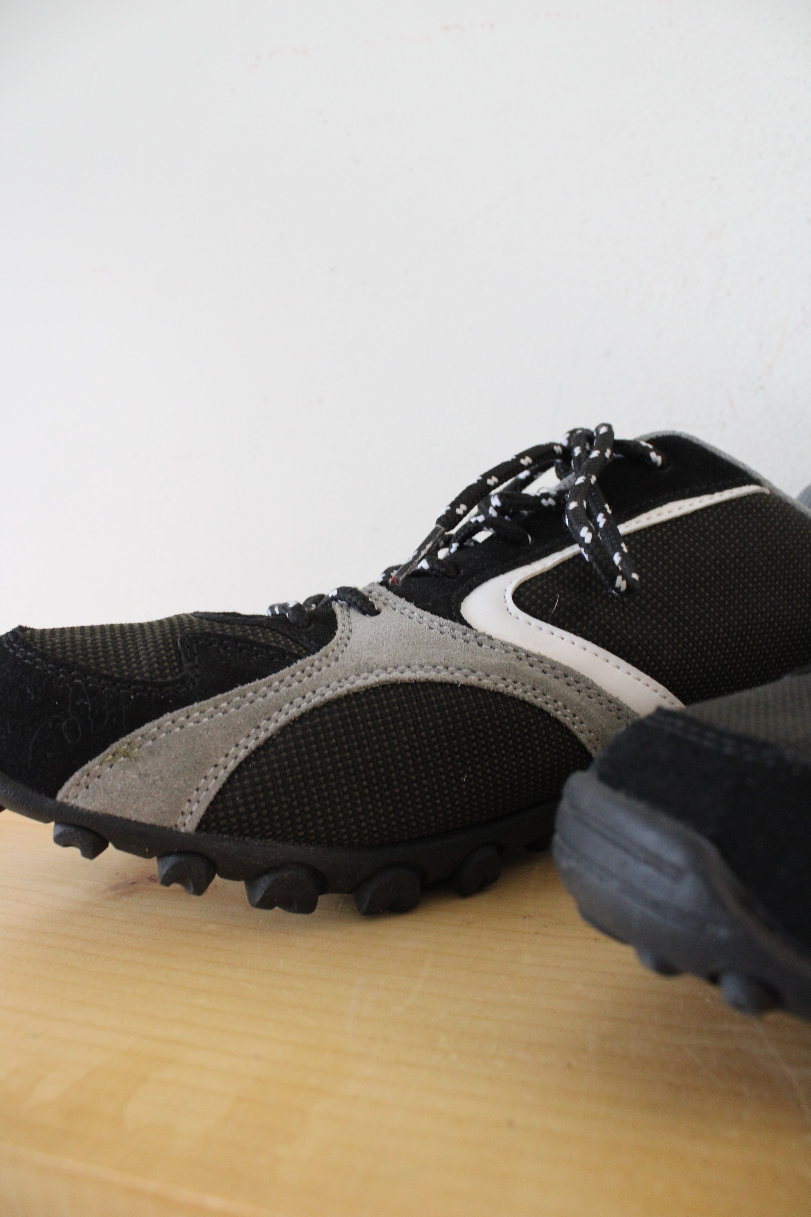 Forte A-08 Black & Gray Cycling Shoes | Size 13.5