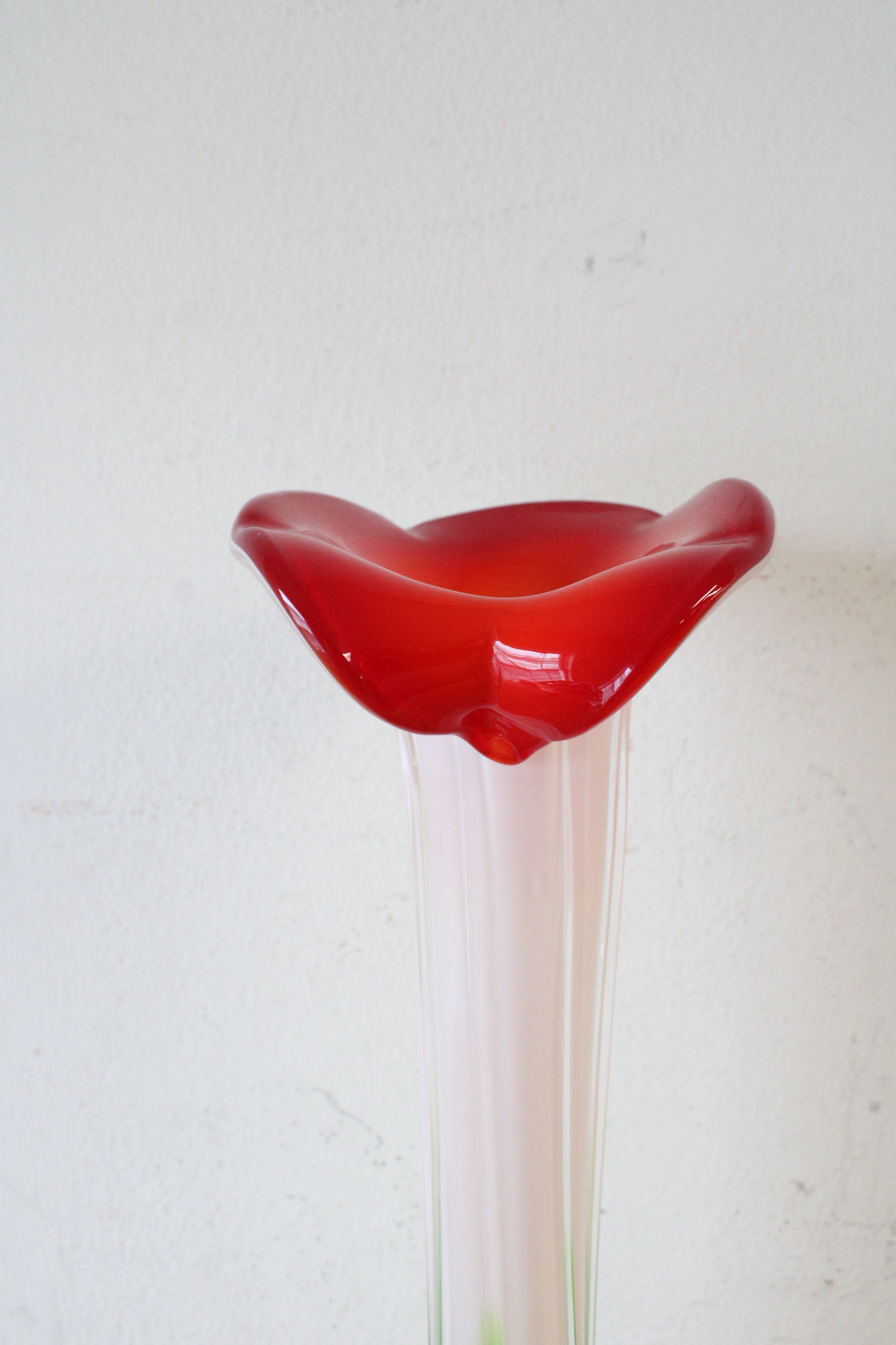 Red Jack in the Pulpit Calla Lilly Tall Decorative Murano Style Vase | 12"