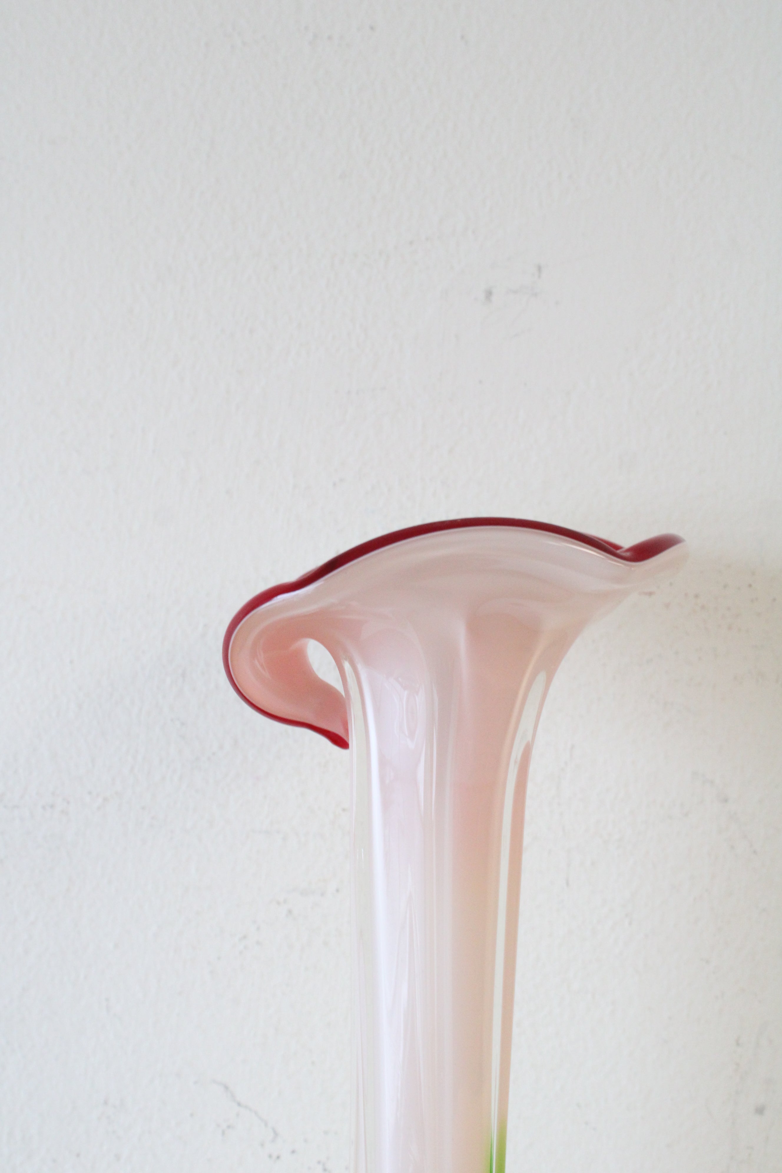 Red Jack in the Pulpit Calla Lilly Tall Decorative Murano Style Vase | 12"