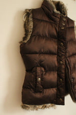 Gap Reversible Brown Puffer & Faux Fur Zipper Vest | 8/10