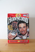 Vintage Post 1999 Wayne Gretzky Signed Honeycomb Cereal Box