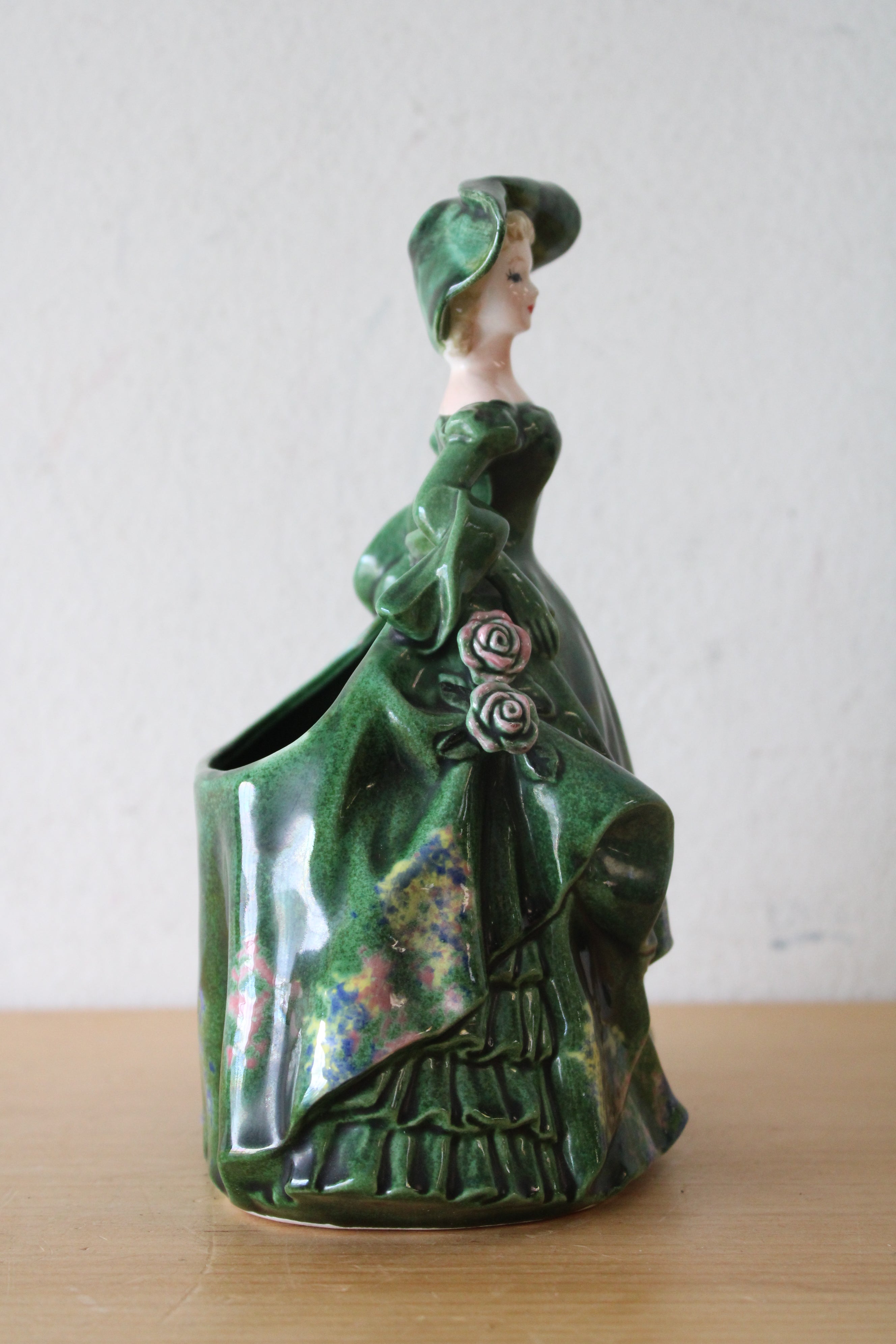 Relco Lady Planter Vase "Gone With The Wind" #3866 Porcelain Figurine Jubilee Thrift Relco Lady Planter Vase "Gone With The Wind" #3866 Porcelain Figurine Jubilee Thrift