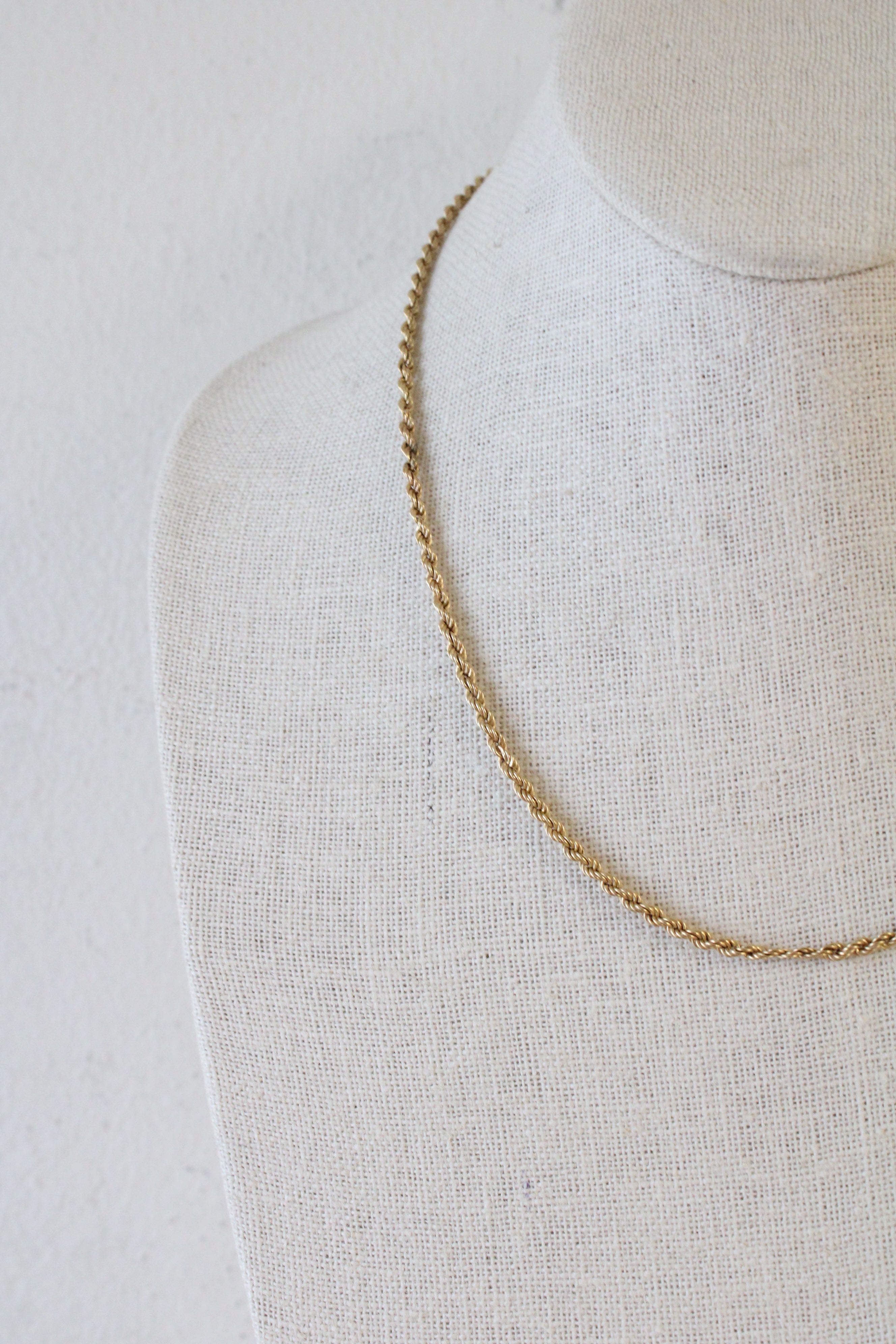14K Yellow Twisted Gold Chain Necklace