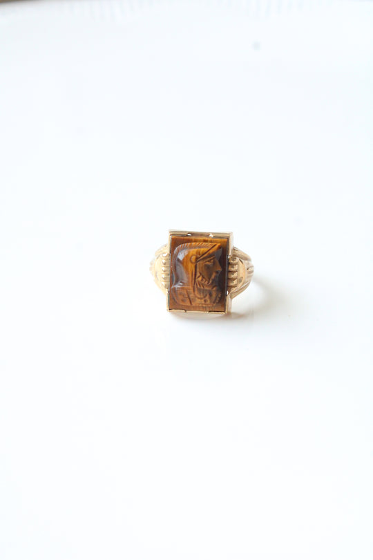 10K Yellow Gold Vintage Tiger's Eye Carved Roman Soldier Cameo Ring | Size 7.5
