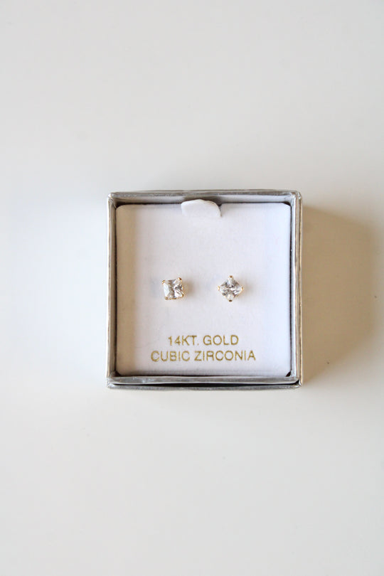 14K Yellow Gold Cubic Zirconia Clear Stone Stud Earrings
