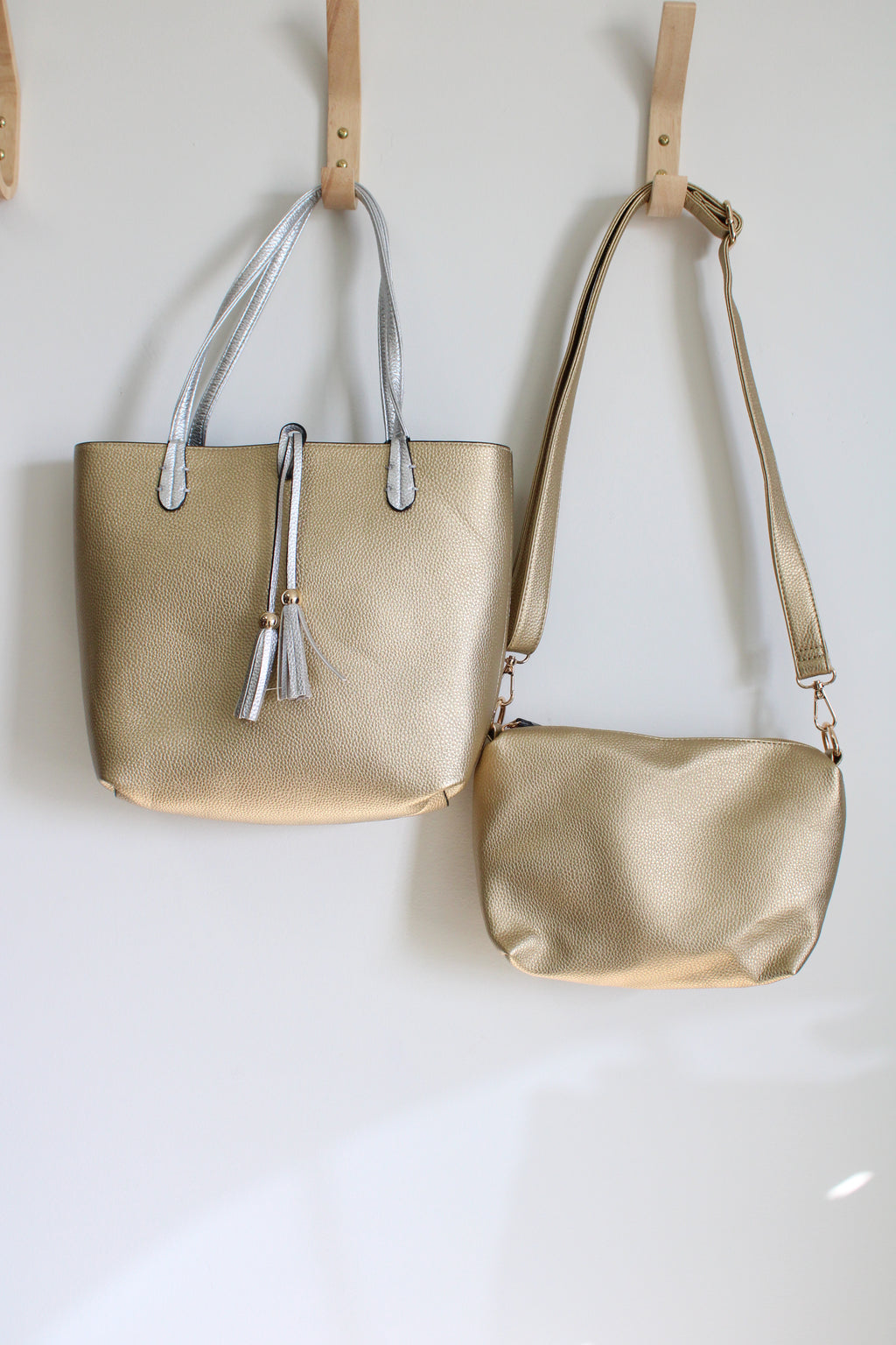 NEW Stein Mart Two-Toned Gold Silver Tote & Crossbody Purse Set