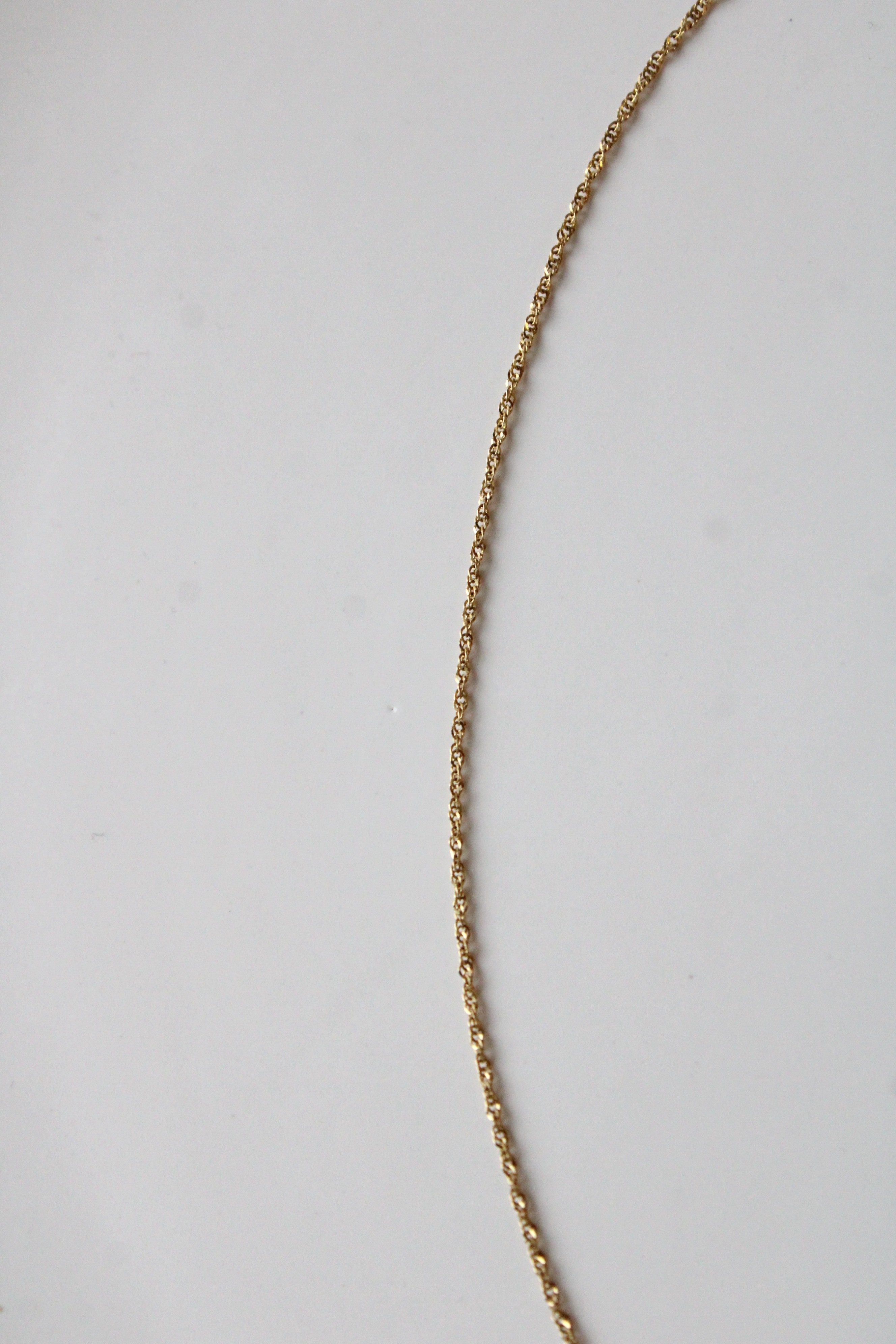 14K Yellow Gold Twist Chain Necklace