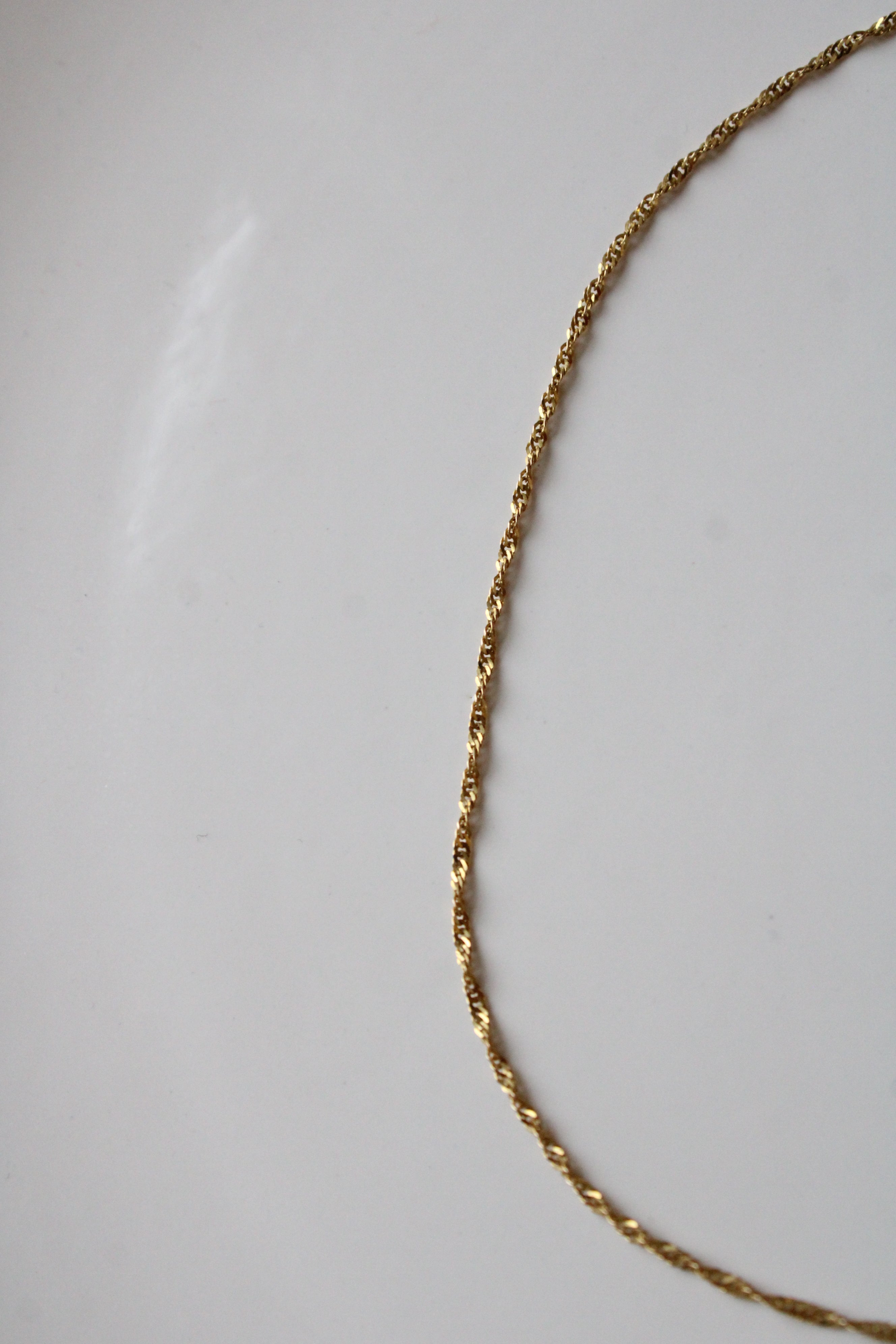 14K Yellow Gold Twist Chain Necklace