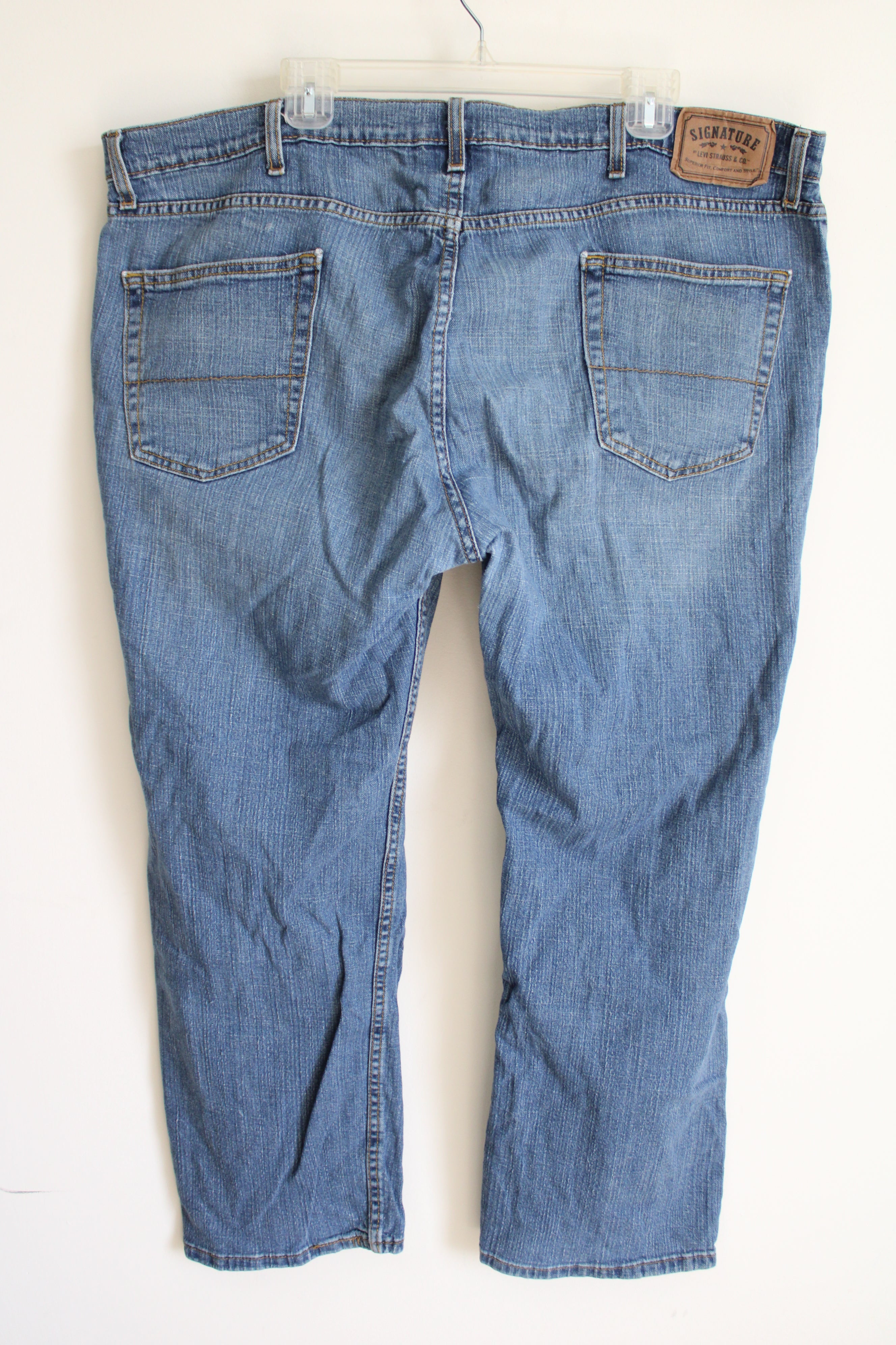 Levi's Relaxed Fit Jeans | 44X30