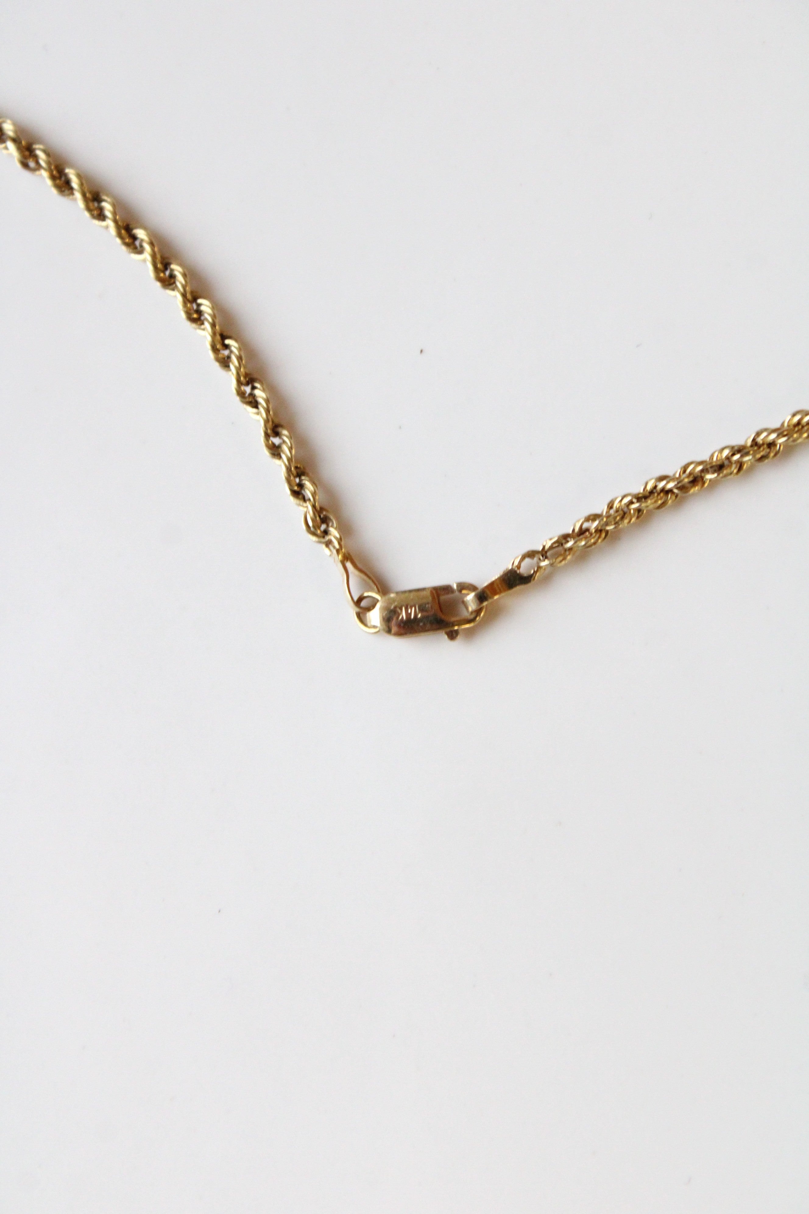 14K Yellow Gold Twist Chain Necklace