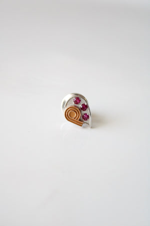 Vintage 10 Karat White Gold Pin