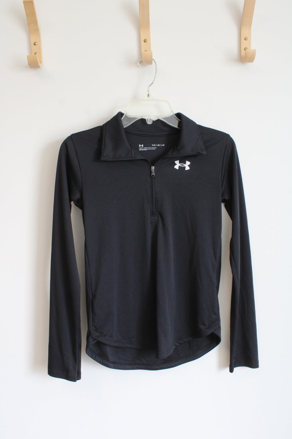 Under Armour Black Quarter Zip Sweatshirt | Youth L