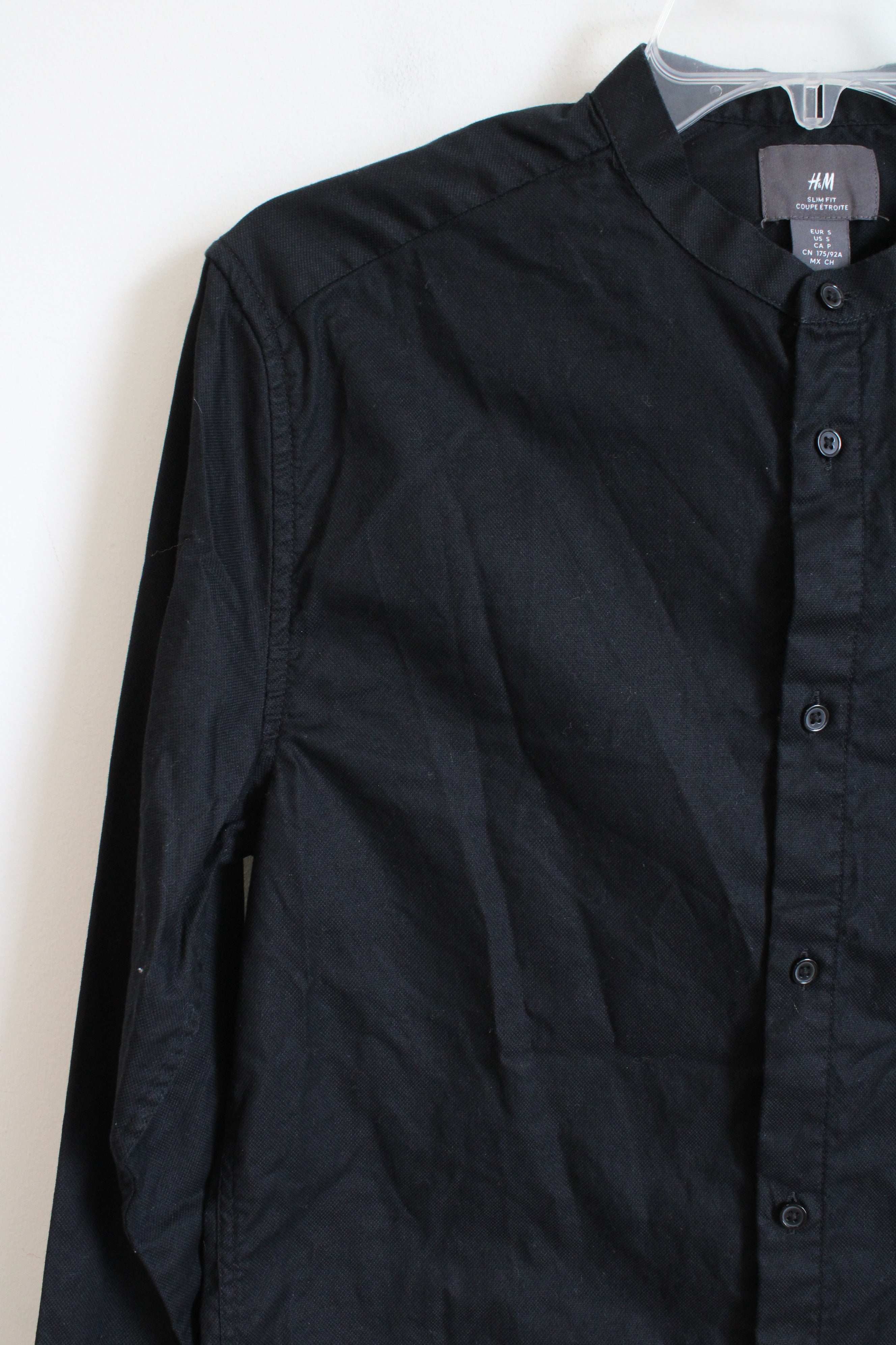 H&M Slim Fit Black Button Down Shirt | S