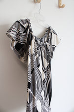 Jennifer Lloyd Black & White Patterned Braided Neckline Top | S