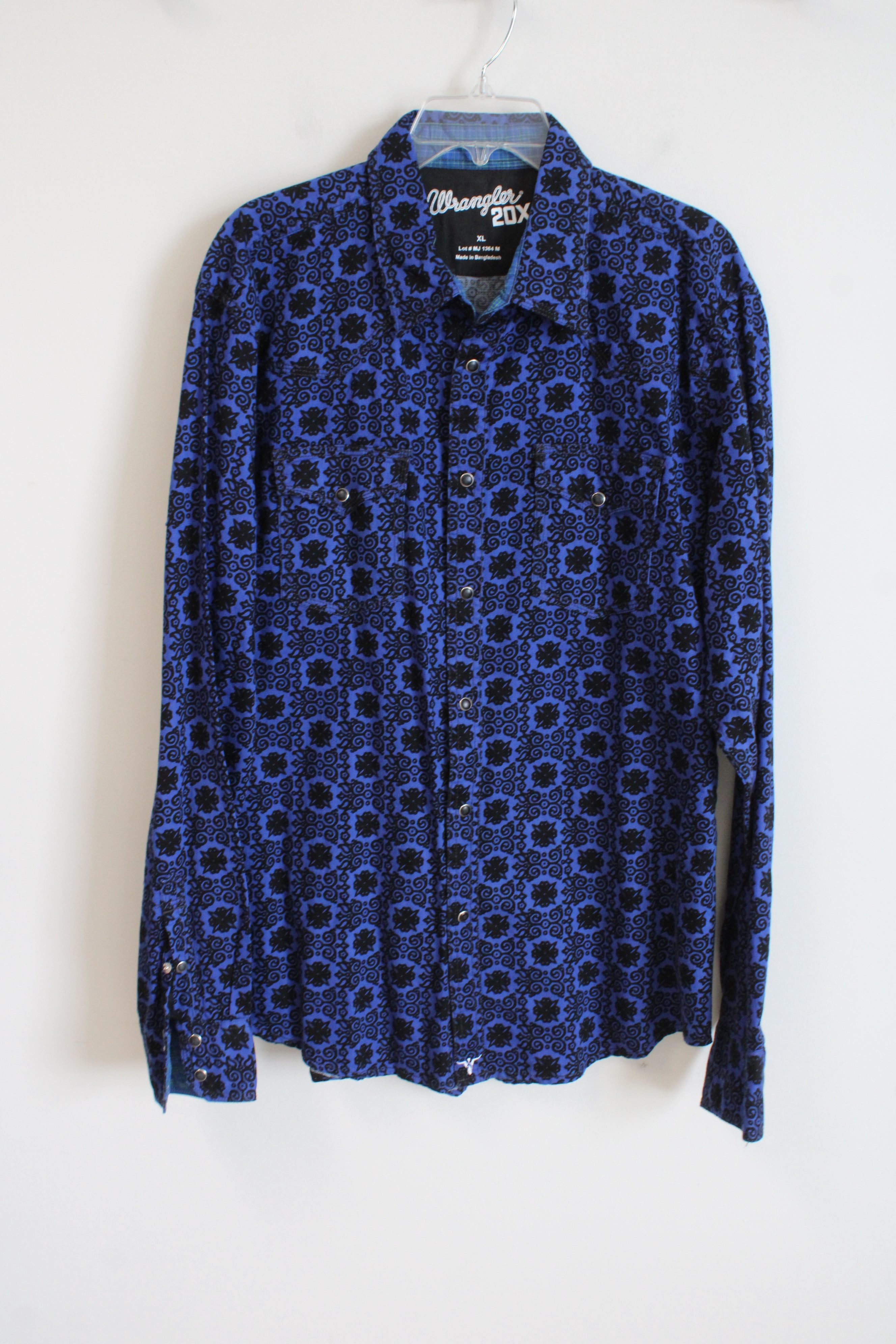 Wrangler 20X Blue & Black Patterned Button Down Shirt | XL