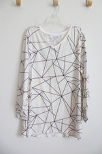 NEW LuLaRoe Elizabeth White & Black Geometric Patterned Long Sleeved Top | XL