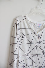 NEW LuLaRoe Elizabeth White & Black Geometric Patterned Long Sleeved Top | XL