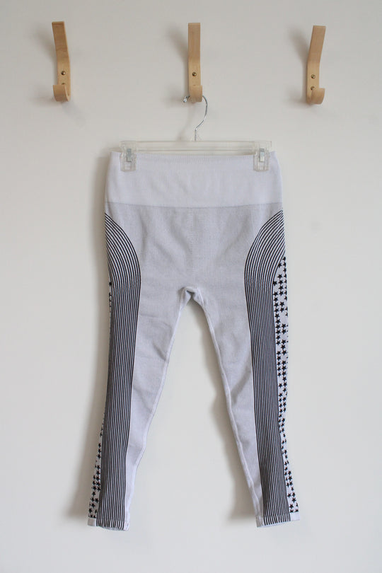 Fabletics Gray & Black Star & Stripes Athletic Leggings | M