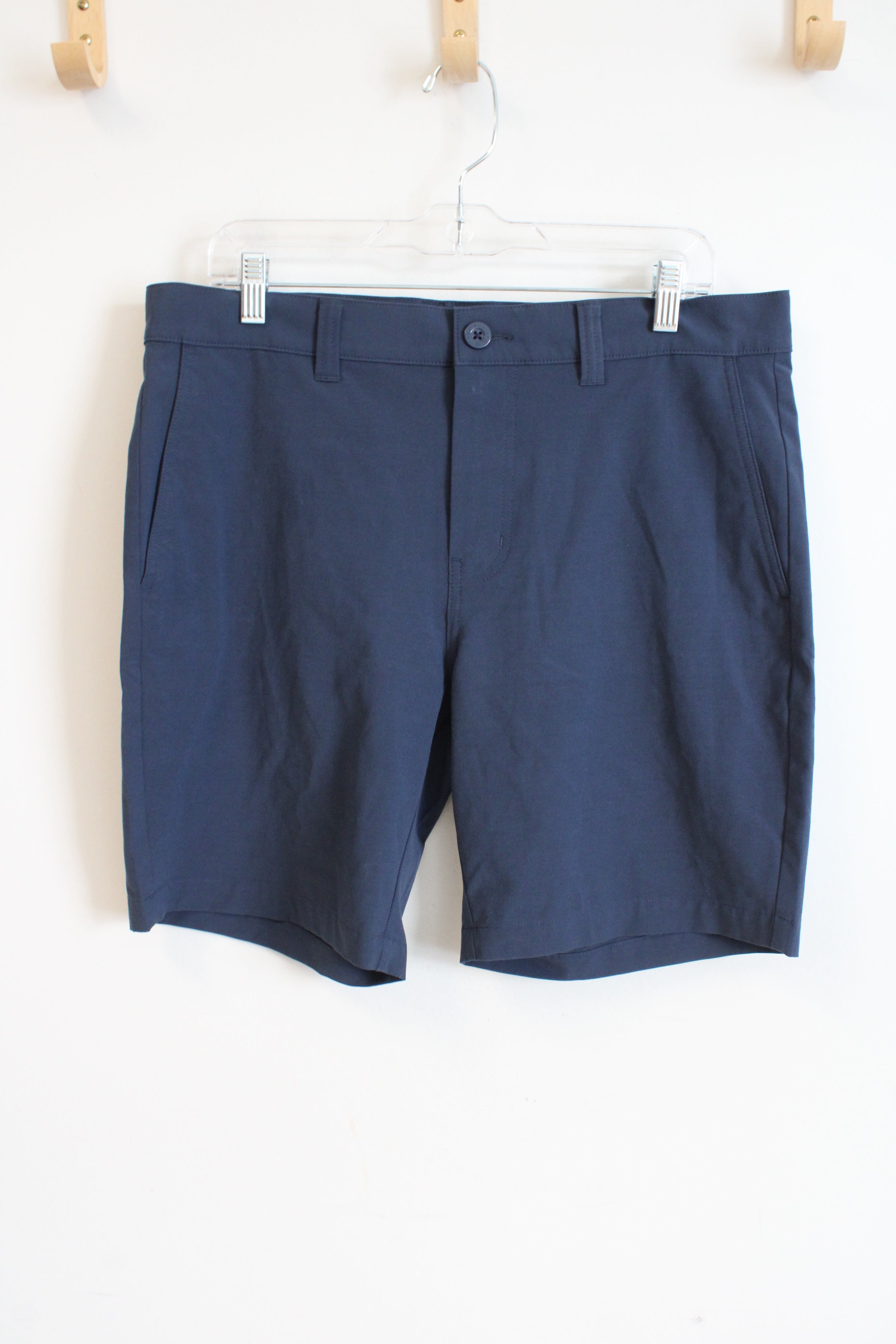 Travis Matthew Blue Shorts | 34