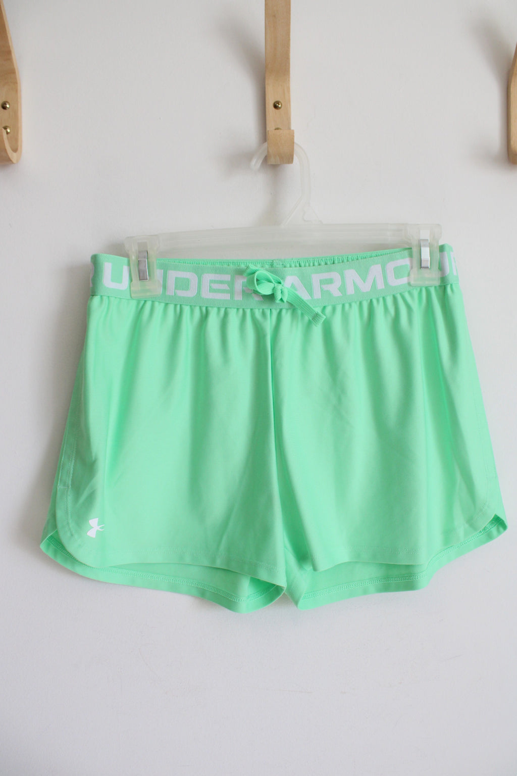 Under Armour Light Green Athletic Shorts | Youth L