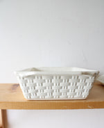 Belleek Everyday 3-Leaf Clover Woven Rectangle Baking Dish