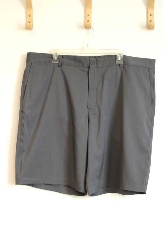 Nike Golf Standard Fit Charcoal Gray Dri-Fit Shorts | 42