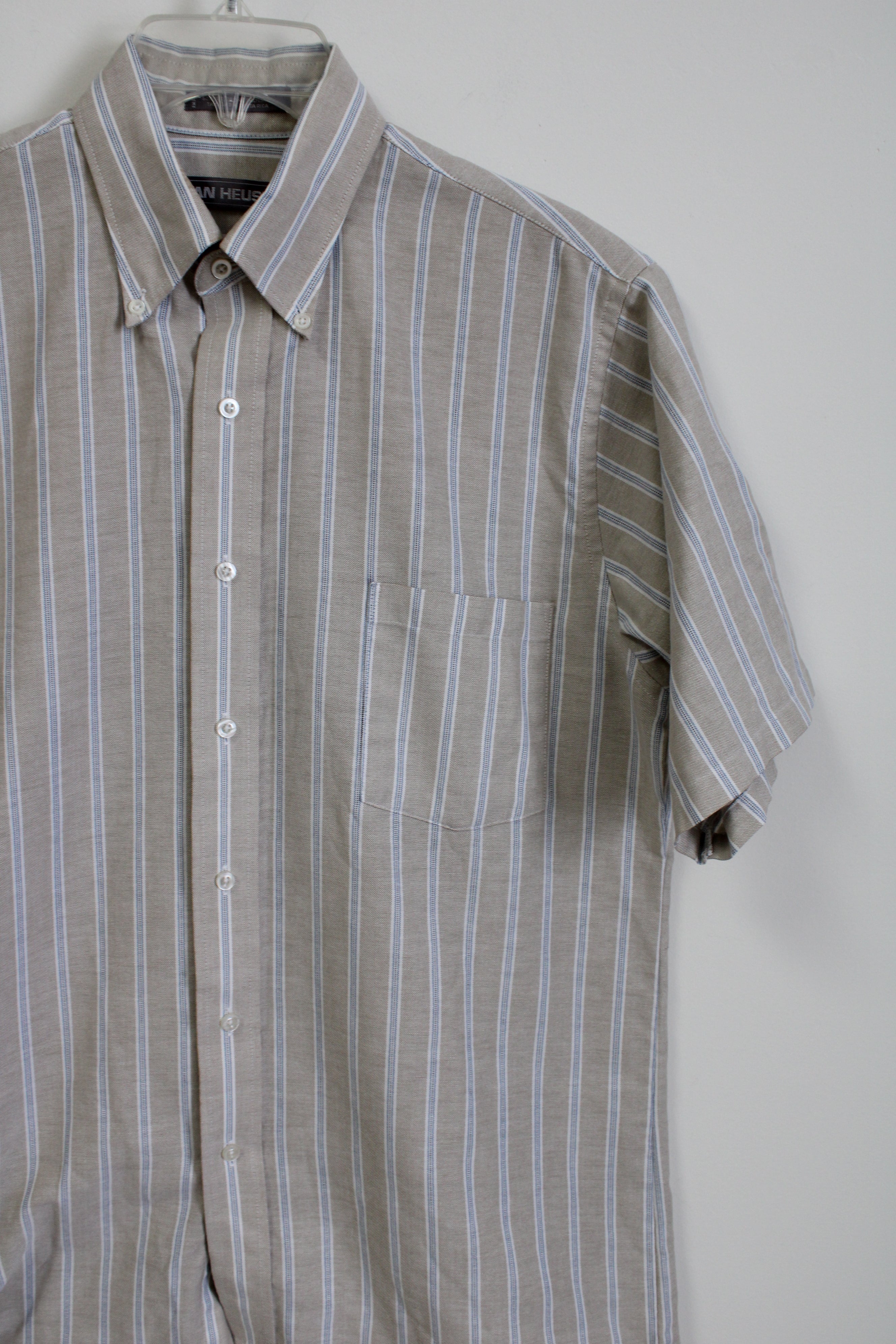Van Heusen Tan Blue Striped Short Sleeved Button Down Shirt | 15 1/2