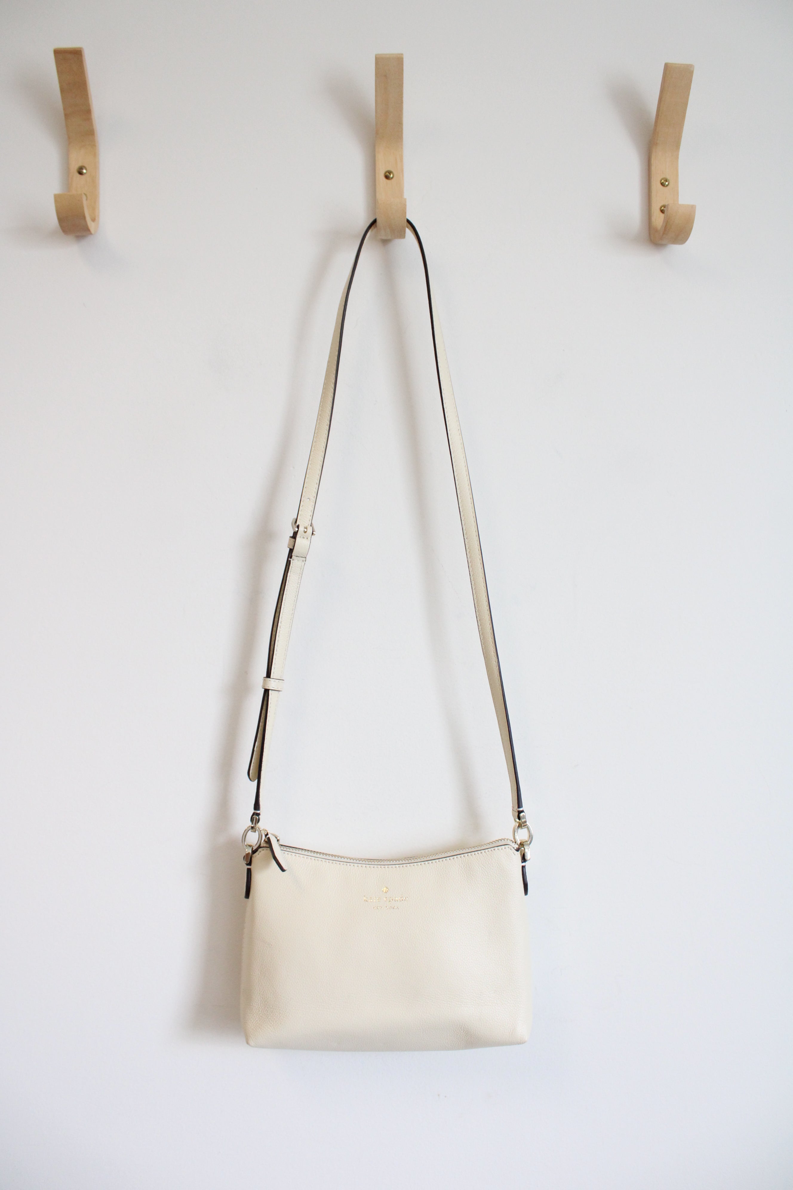 Kate Spade Bailey Pebble Leather Cream Crossbody Bag