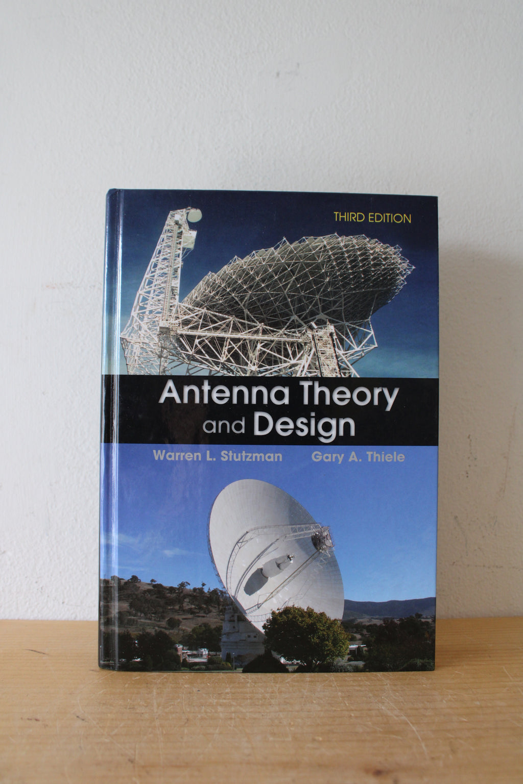Antenna Theory And Design By Warren L. Stutzman & Gary A. Thiele