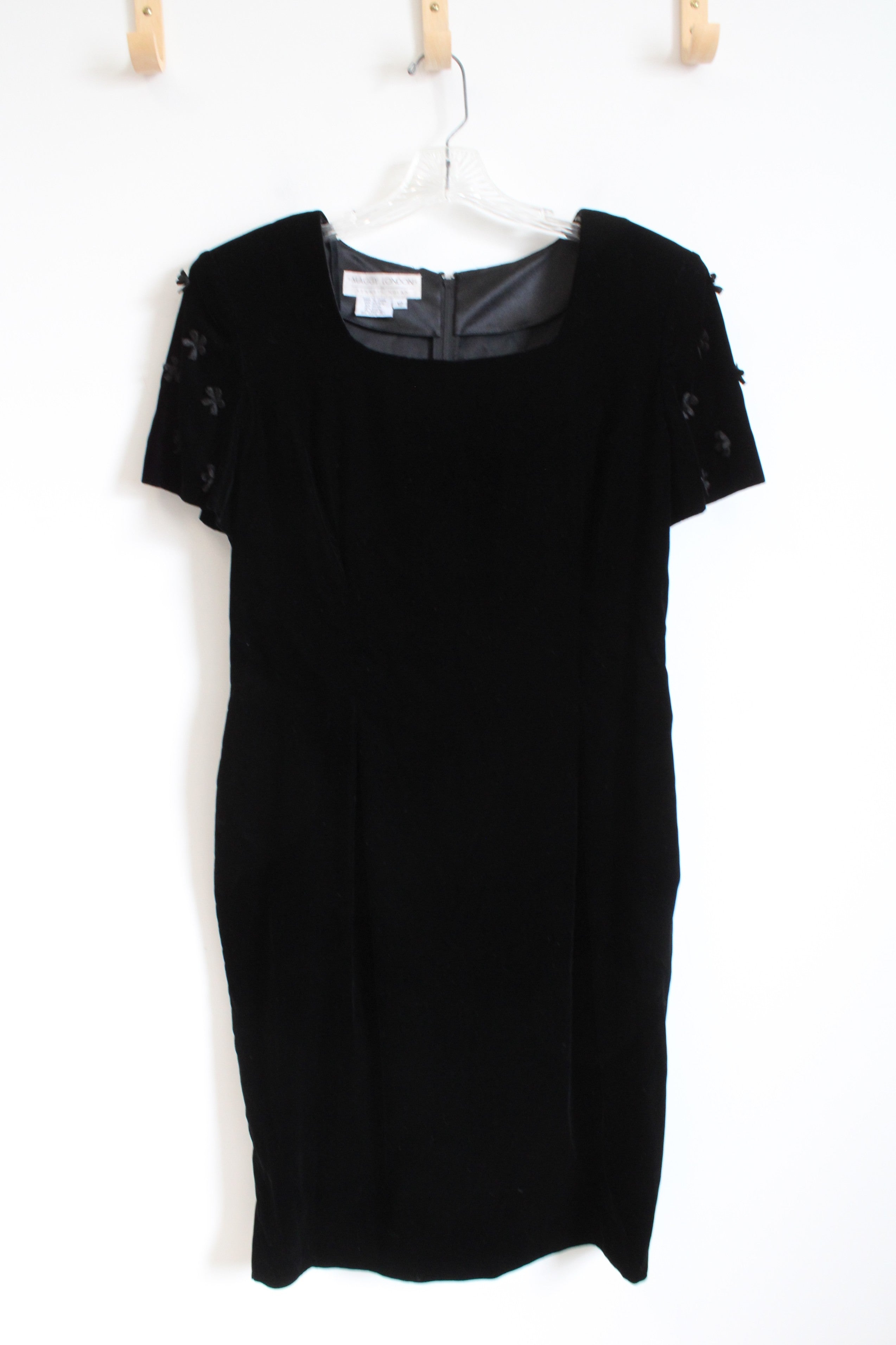 Maggy London Vintage Black Velvet Floral Sleeve Dress