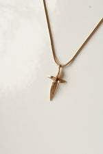 14K Yellow Gold Cross Pendant Necklace