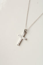 14K White Gold Cross Pendant Necklace