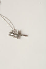 14K White Gold Cross Pendant Necklace