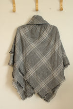 NEW Altare Gray Plaid Flannel Poncho | OSFM