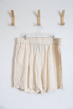 NEW H&M Cream Flowy Shorts | XL
