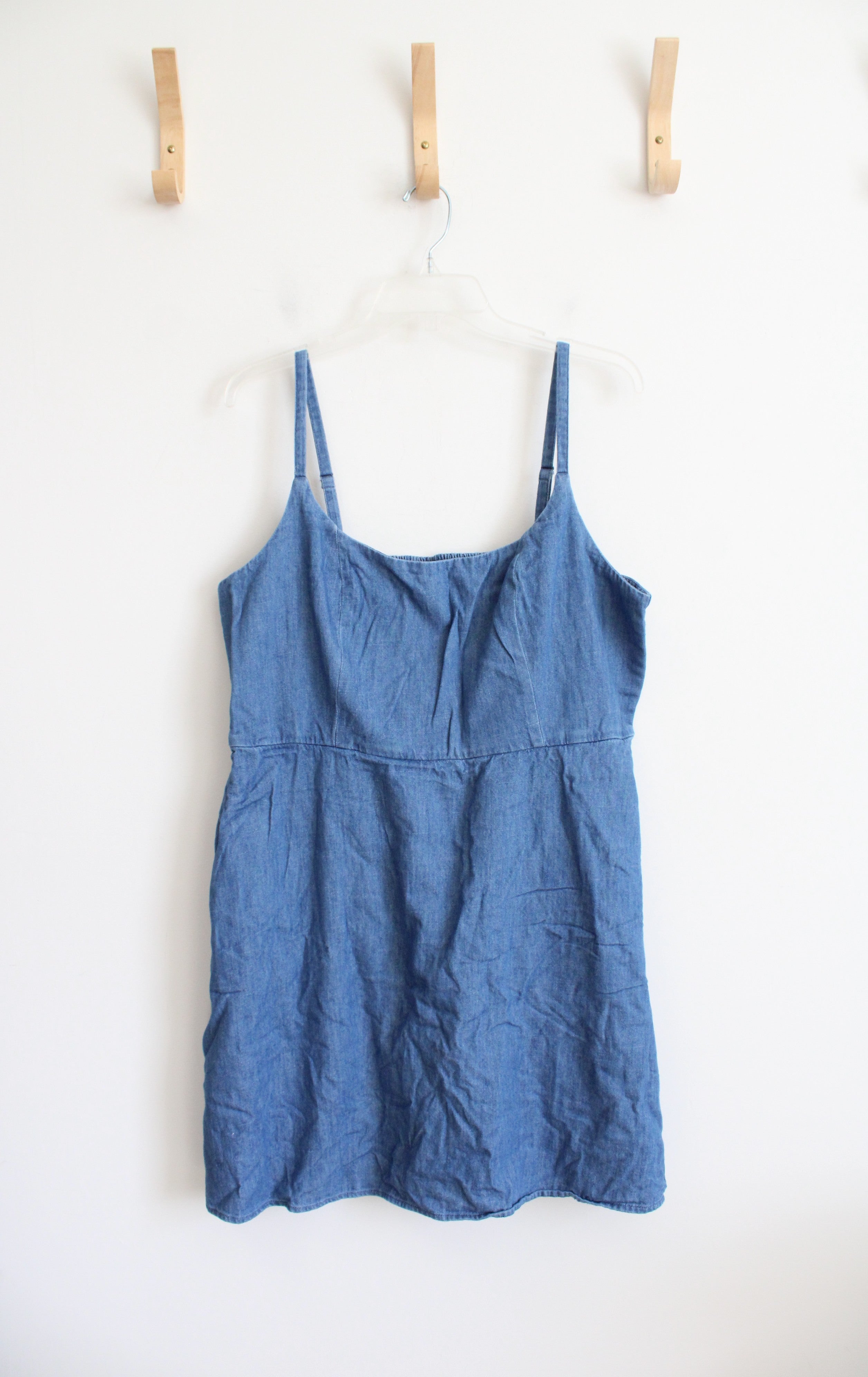 Old Navy Blue Chambray Cotton Dress | XL Jubilee Thrift Old Navy Blue Chambray Cotton Dress | XL Jubilee Thrift