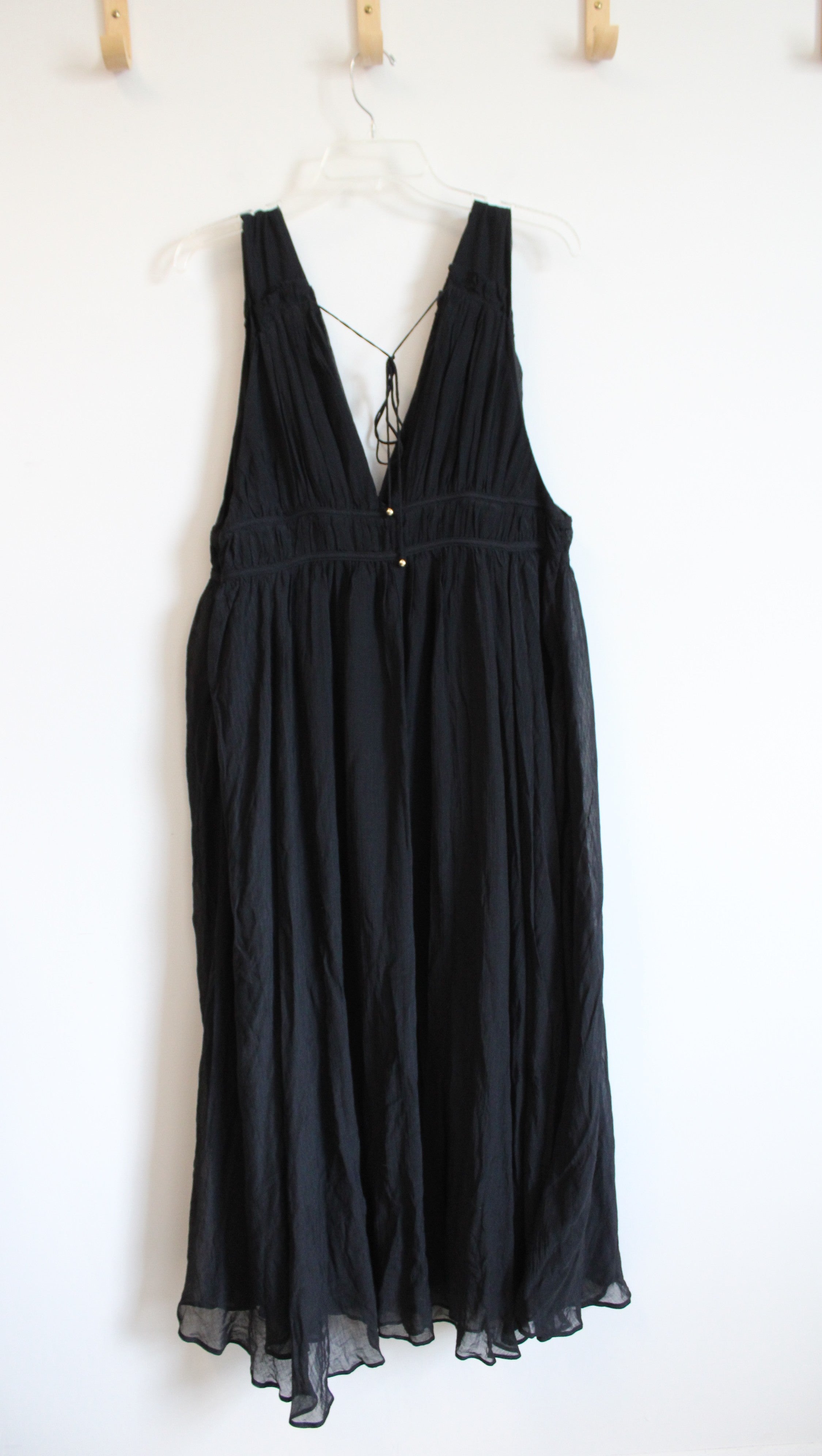 NEW Banana Republic Black Deep V-Neck & Back Silk Blend Maxi Dress