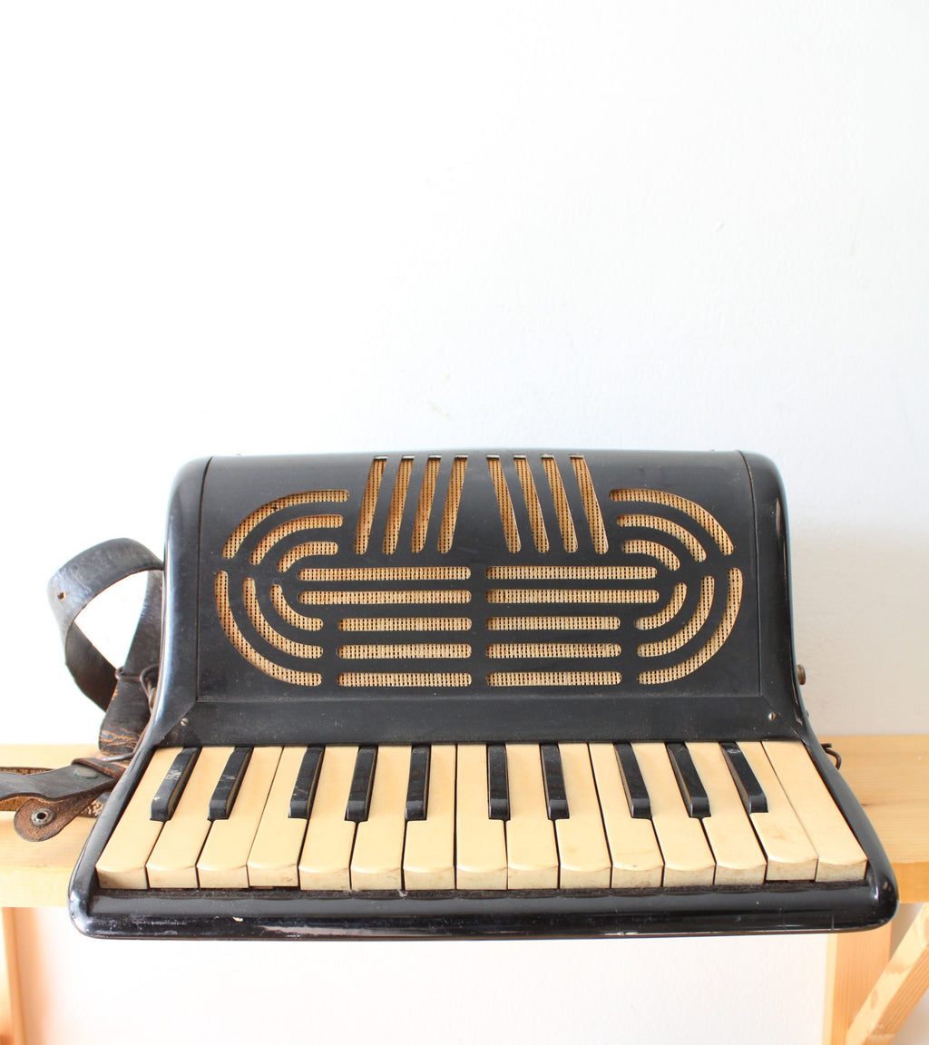 Vintage Bellini Accordion