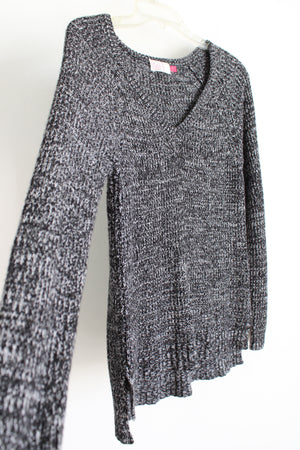 SO Black & White Knit Sweater | M