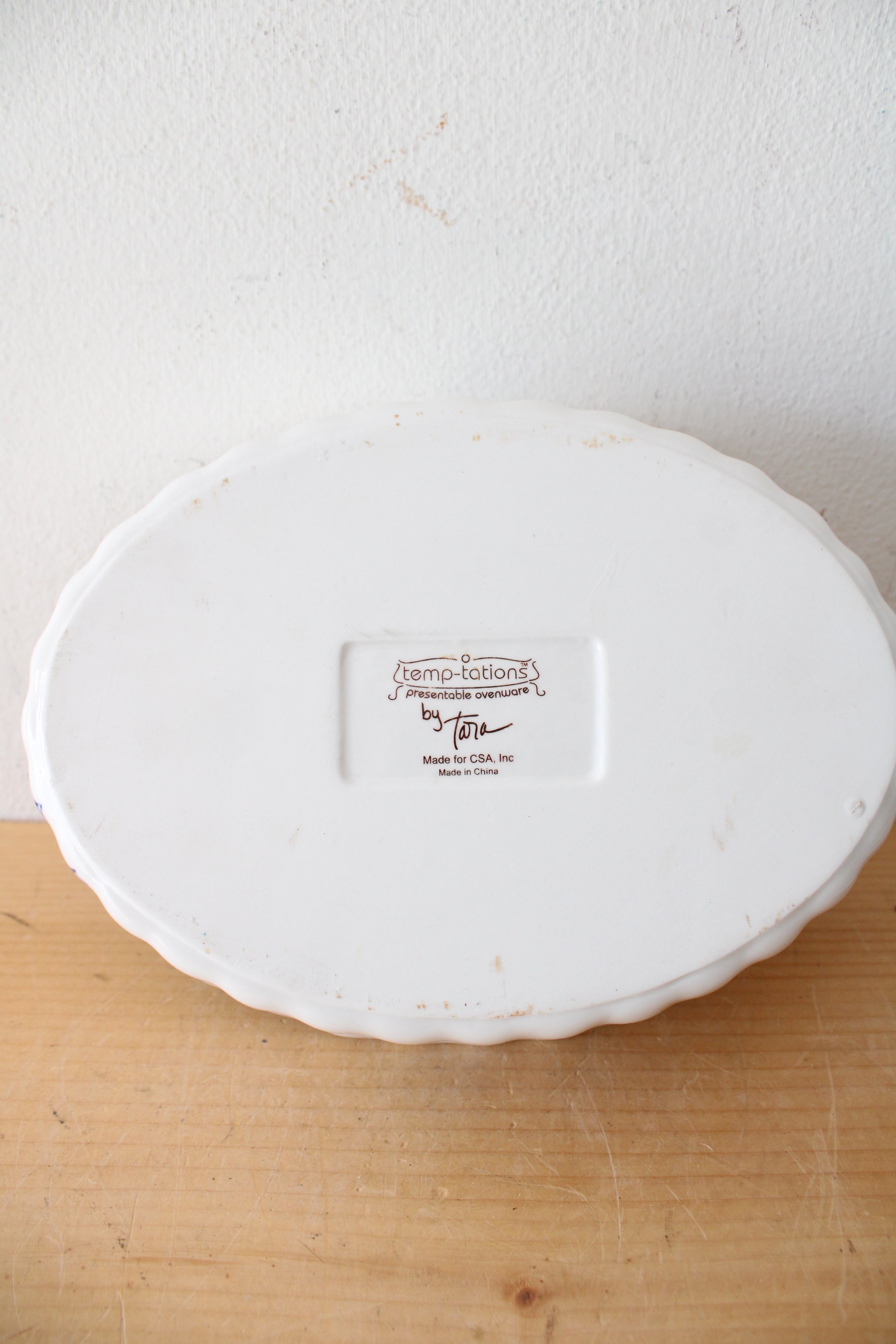 Temptations By Tara Blue & Brown Ribbed Scalloped Oval Medium Casserole Dish